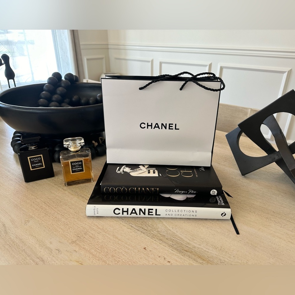 Authentic CHANEL empty gift bag